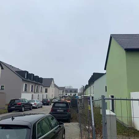 Wunderschoenes 140 Qm Reihenhaus Im Zeisigring 6, Дом отдыха Кальтенкирхен