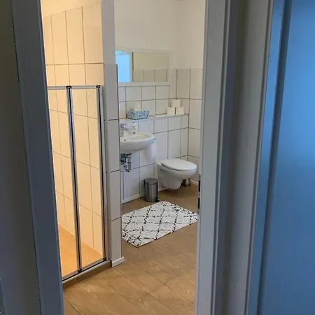 Wunderschoenes 140 Qm Reihenhaus Im Zeisigring 6, Кальтенкирхен